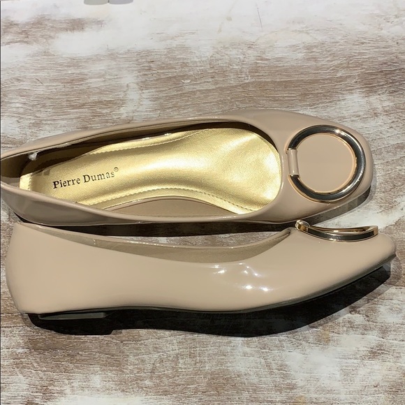 Tan Flats - Picture 2 of 3